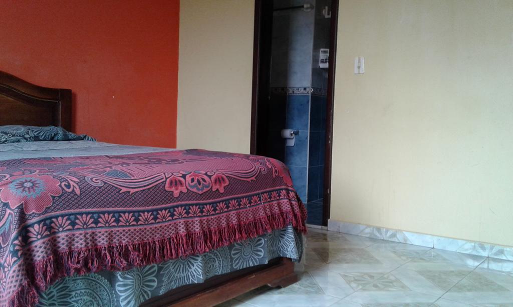 تينا Hostal Jireh المظهر الخارجي الصورة